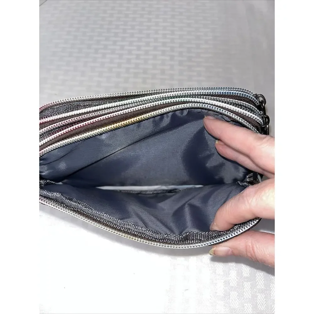 Triple zip wristlet